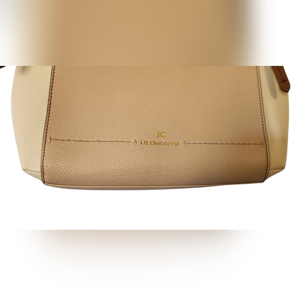 EUC Liz Claiborne Tote, Tan and Cream Purse, Liz Claiborne Purse, Two Toned Bag - Picture 8 of 16